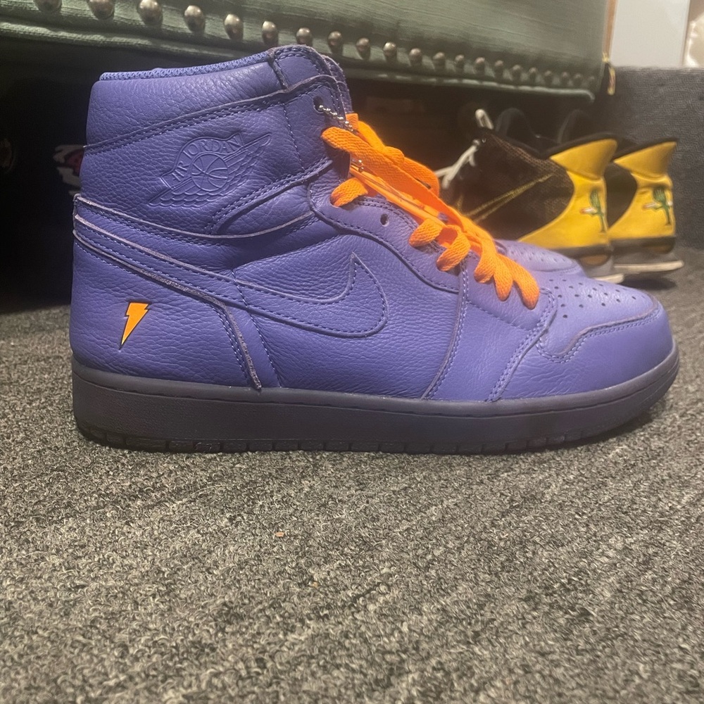 Jordan Athletic Shoes Purple and Orange